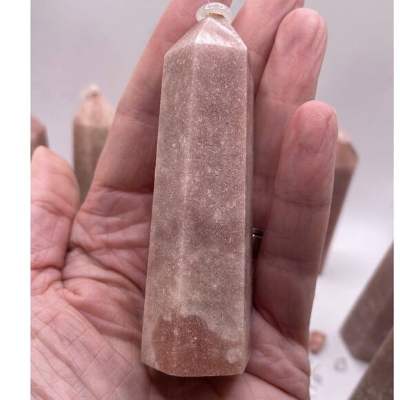 Pink Amethyst Point Tower - Picture 8 of 8